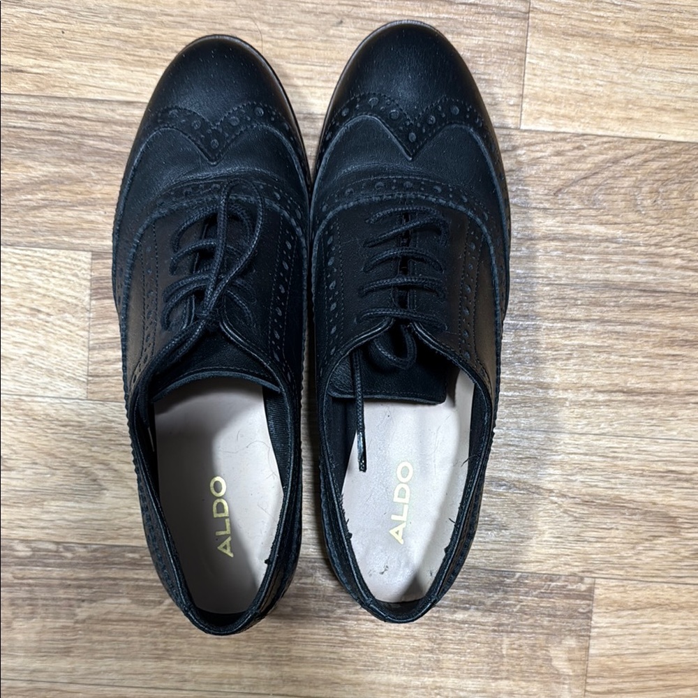 ALDO Womans Black Brogue Shoes